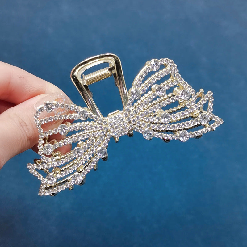 Pearl Diamond Bowknot Large Shark  Clamp