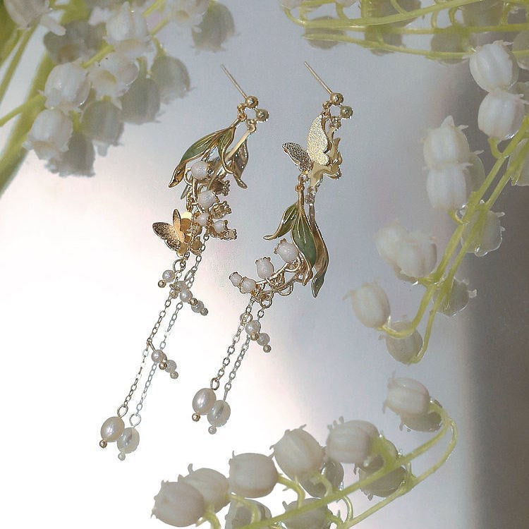 Asymmetric Flower Butterfly Earring Wind Chime